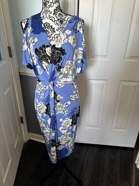 Jennifer Lopez Blue Floral Twist-Front Midi Dress with Black & White Accents